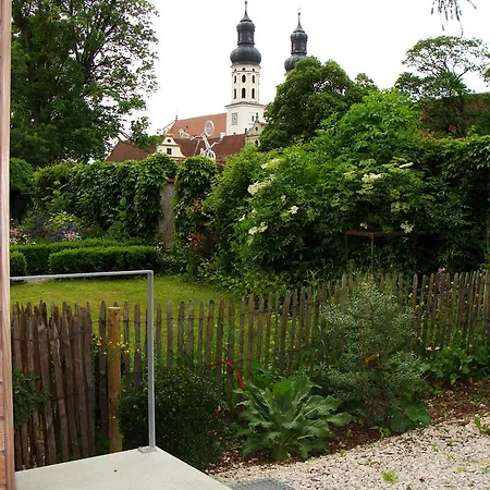 Apartment Ferienwohnung Petrushof In *